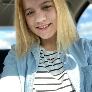 Meet your Posher, Hailee